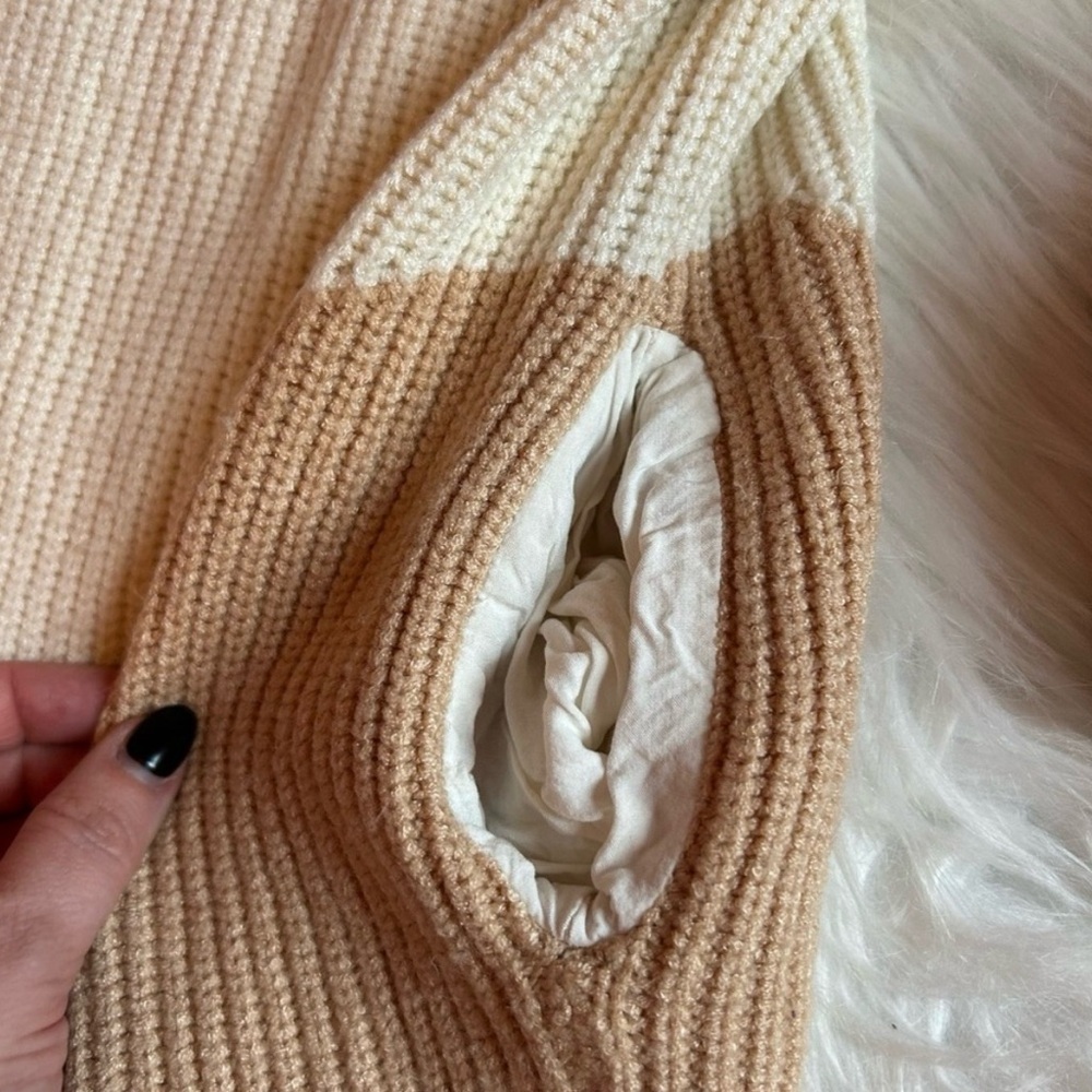 Open-Front Colorblock Ribbed Cardigan Sweater - Picture 3 of 9